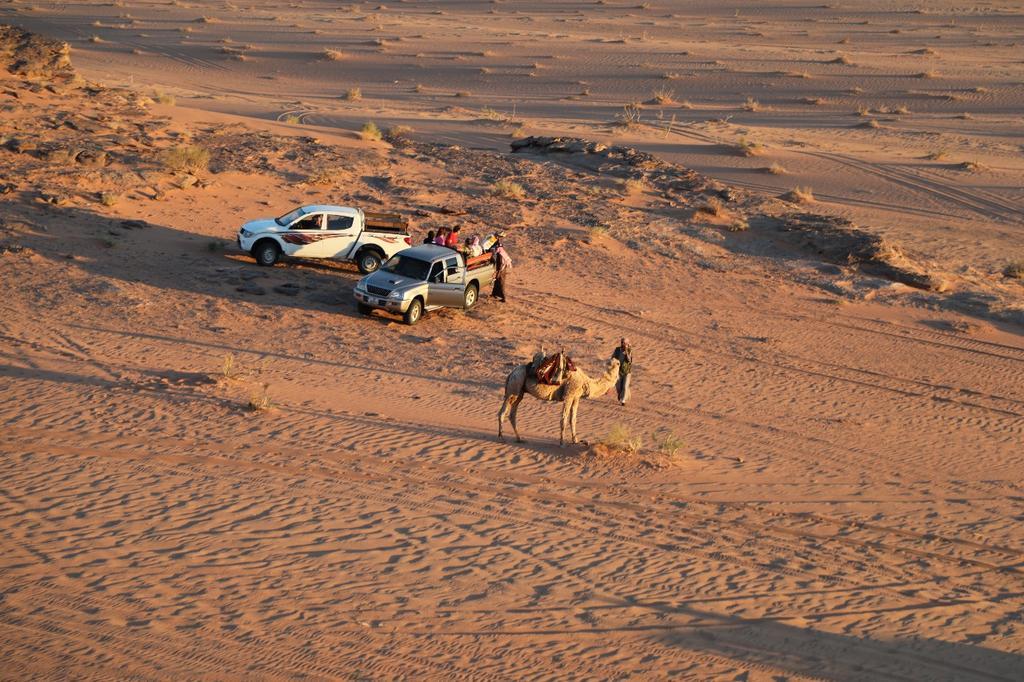 Rum Oasis Camp Wadi Rum Buitenkant foto