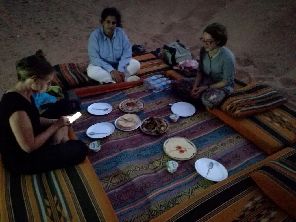 Rum Oasis Camp Wadi Rum Buitenkant foto